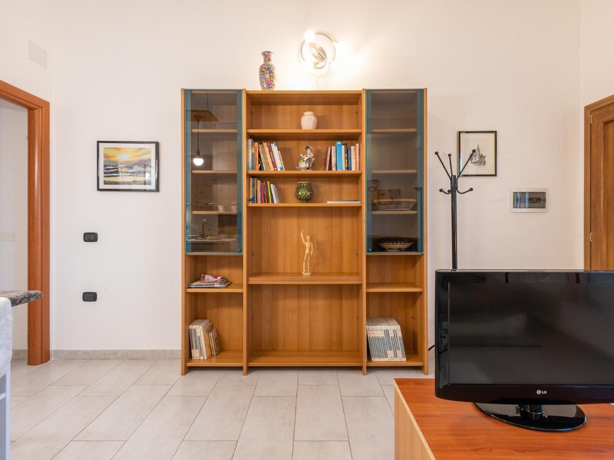 La Mariposa - Bellavita Apartments อัสเซมินิ ภายนอก รูปภาพ